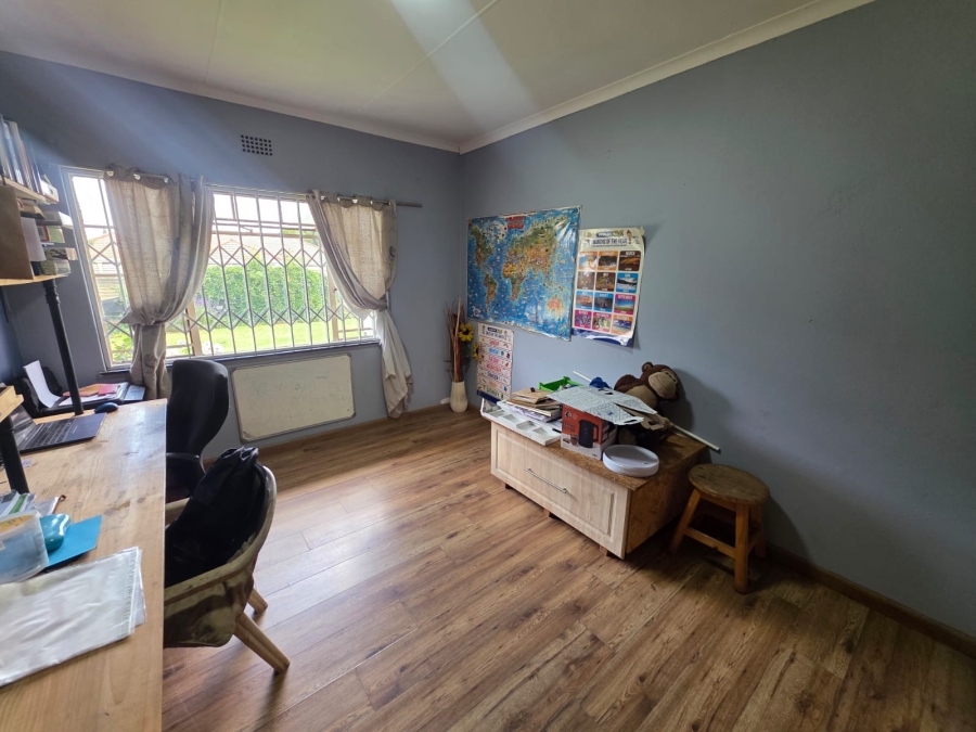 4 Bedroom Property for Sale in Vaalpark Free State